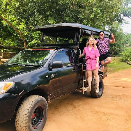 Yala Safari Village Maha Akurugoda エクステリア 写真
